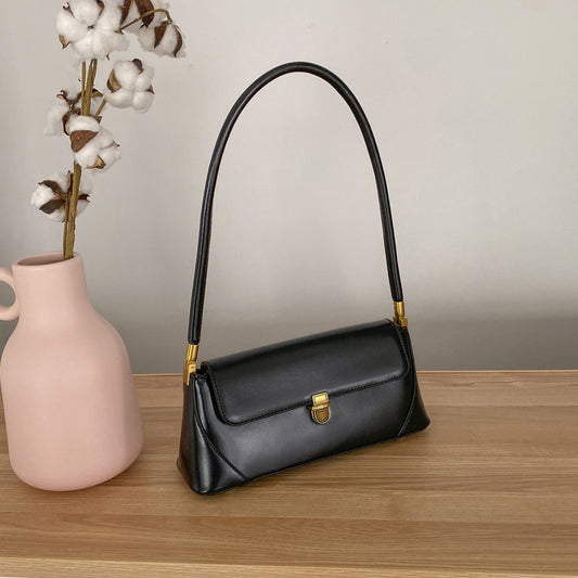 Eclipse Classica Shoulder – Flap & Gold Clasp