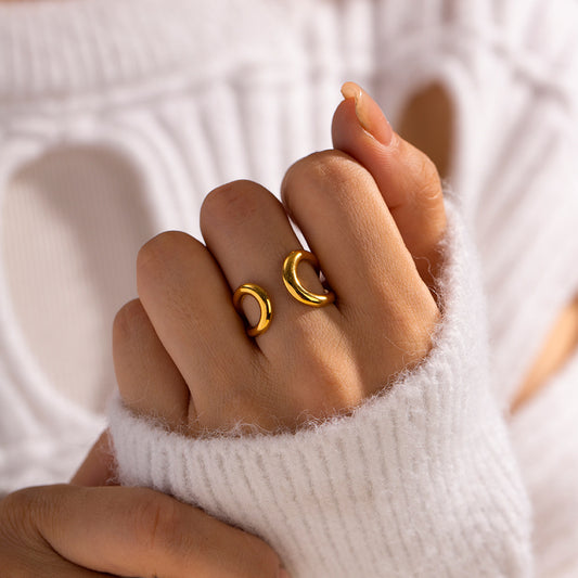 Loop Ring – Stainless Steel, Gold Finish