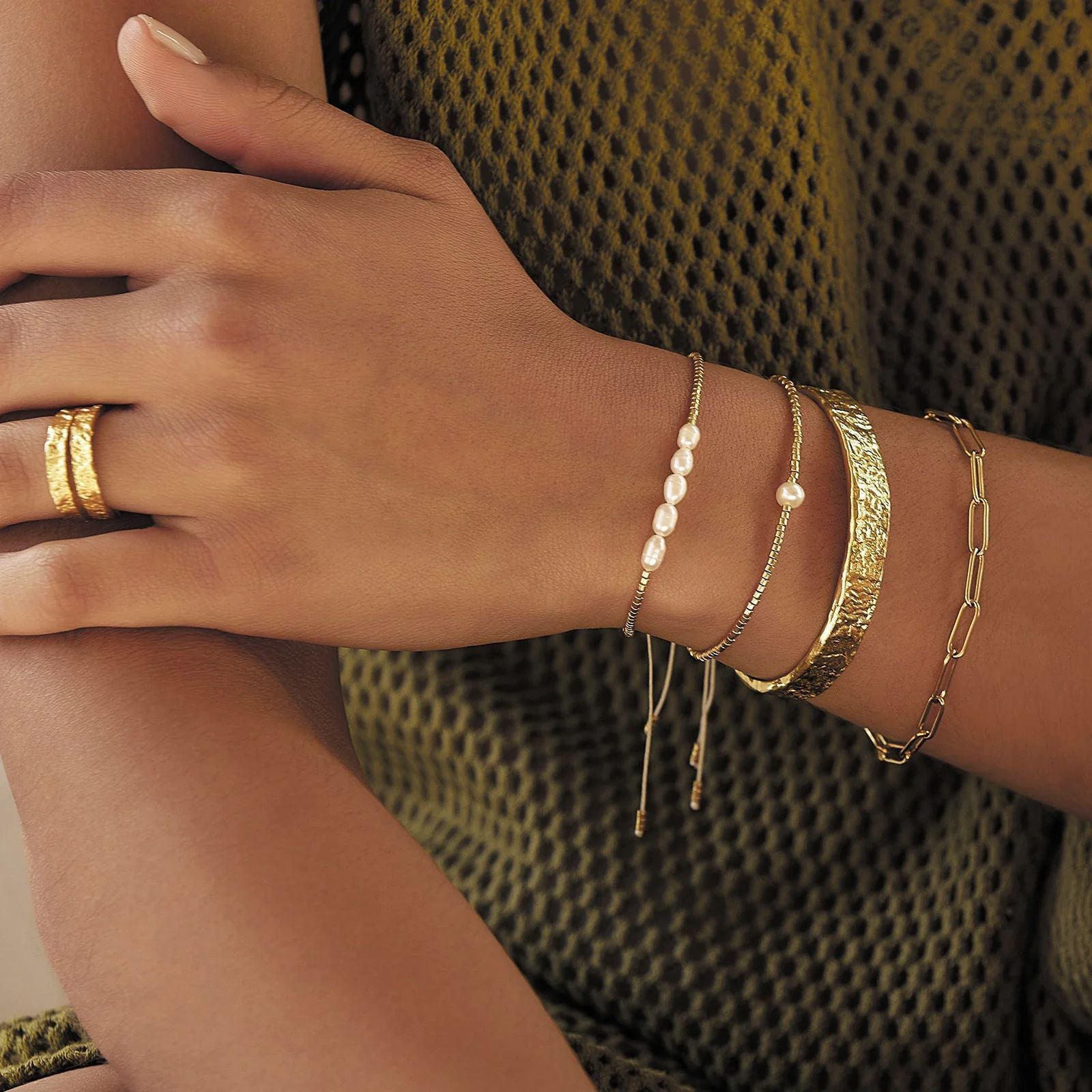 Essential Cuff – Minimalist Gold & Silver Bangles