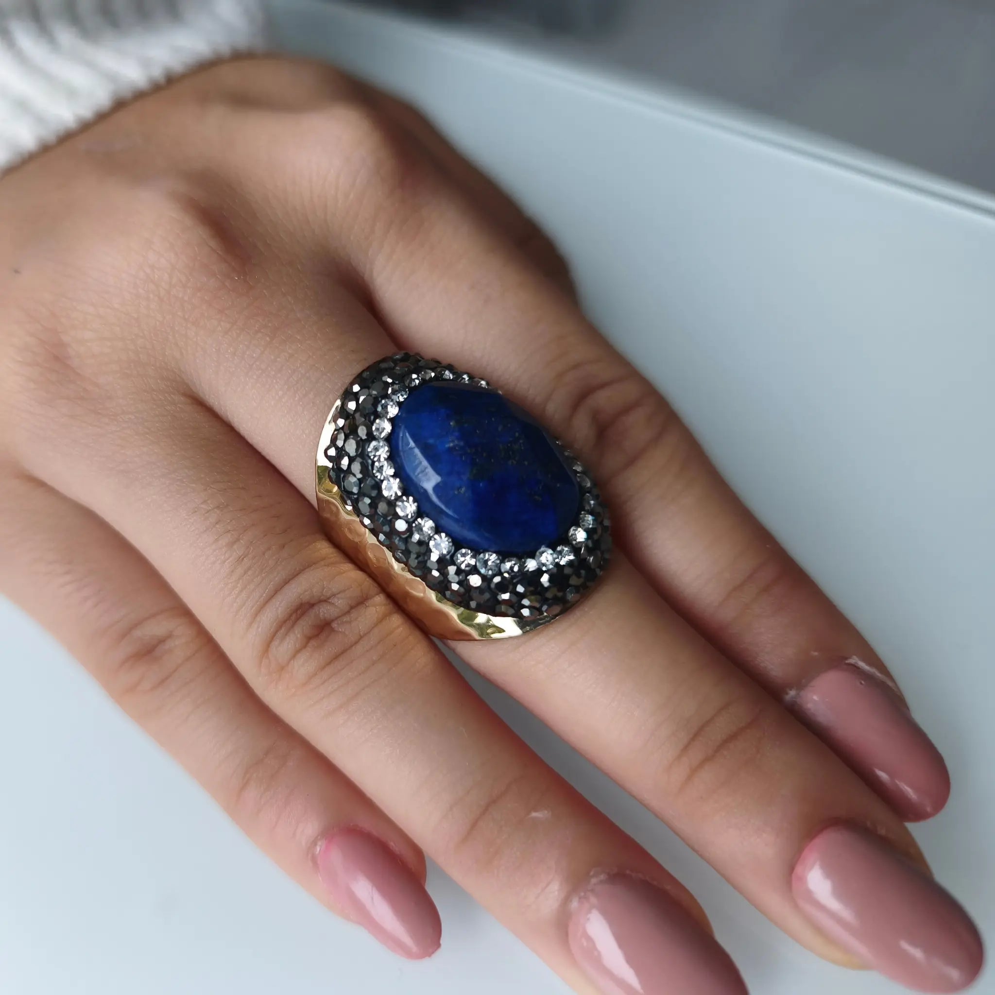 Bague VICTORIA avec Pierre Naturelle - KASANEL