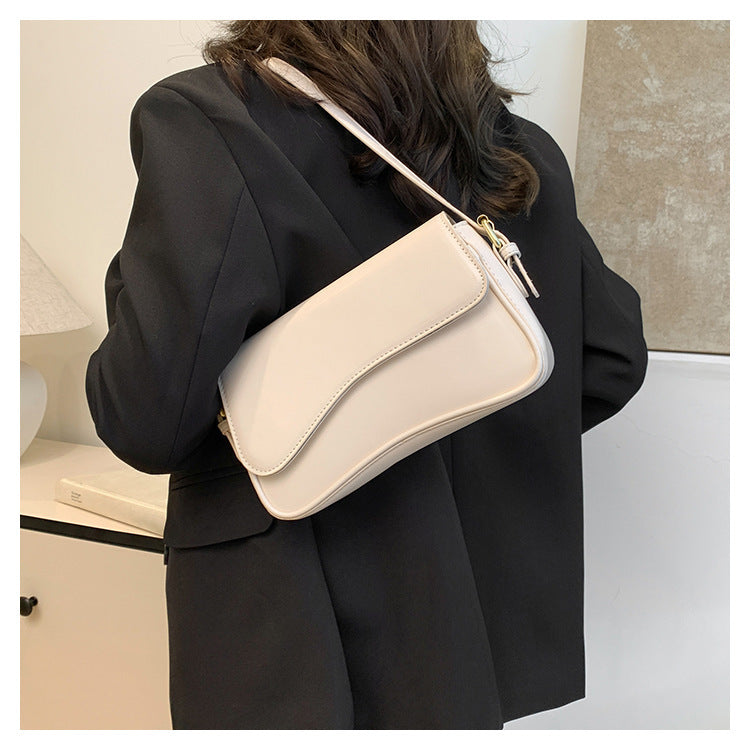 Eclipse Wave Shoulder – Asymmetric Flap